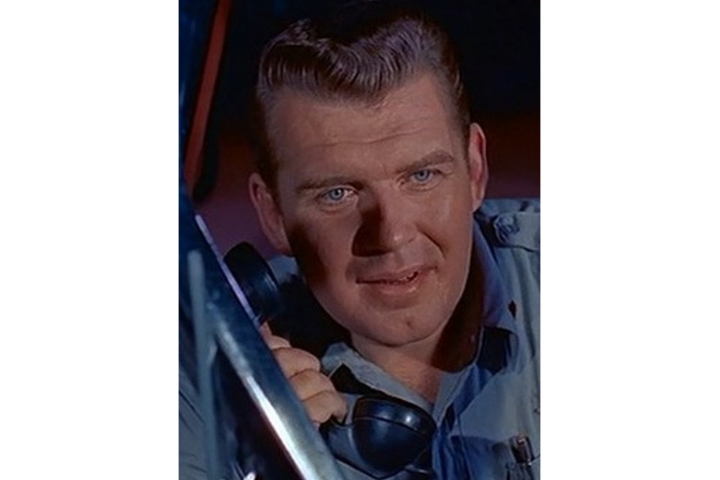 Earl Rowe Earl Rowe