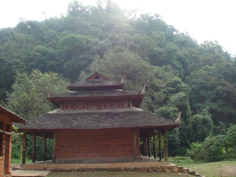 賀雅二村 賀雅二村