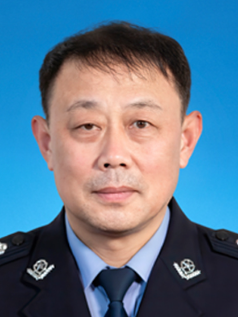 李斌(山東省煙臺市公安局黃渤海新區分局黨委委員、副局長、四級高級警長)