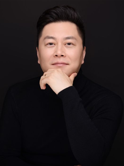 王鶴翔(歌唱家)