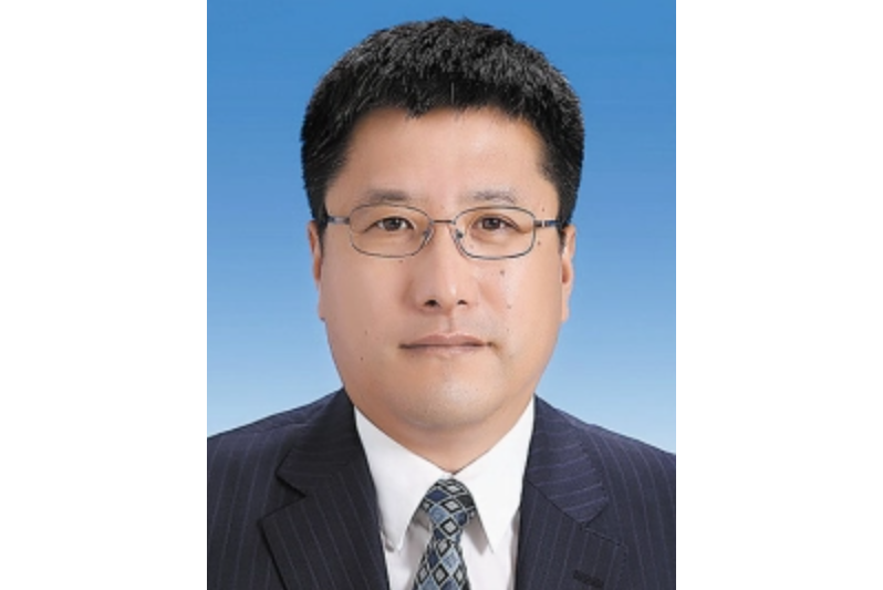 衡大慶