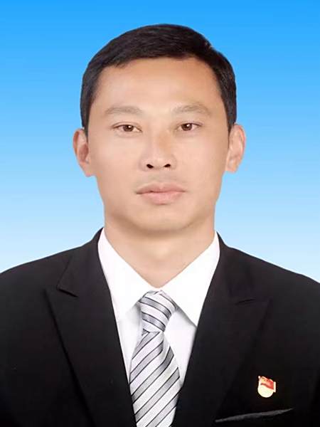 李文才(雲南省德宏傣族景頗族自治州隴川縣人民政府辦公室黨總支副書記) 李文才(雲南省德宏傣族景頗族自治州隴川縣人民政府辦公室黨總支副書記)