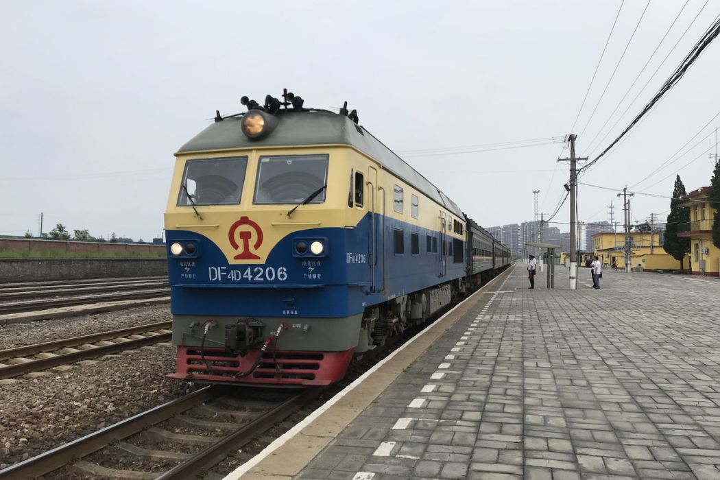 6420次列車 6420次列車