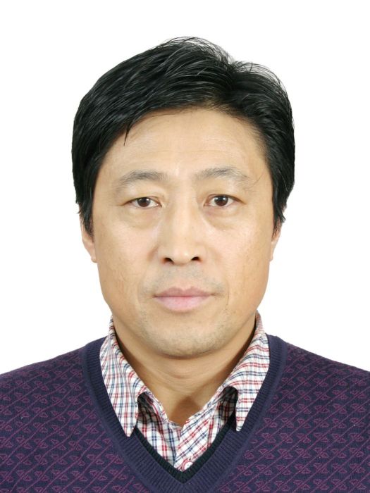 周福君 周福君