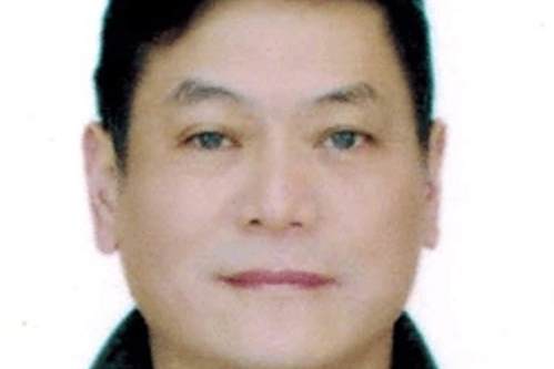 張建平(中國陶瓷藝術家、非遺口技傳承人) 張建平(中國陶瓷藝術家、非遺口技傳承人)