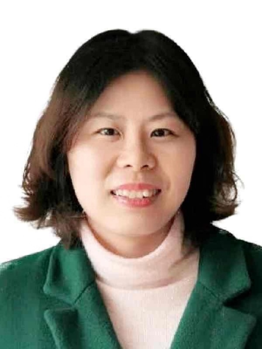 李莉(湖南省衡陽市珠暉區財政局黨組成員、副局長)