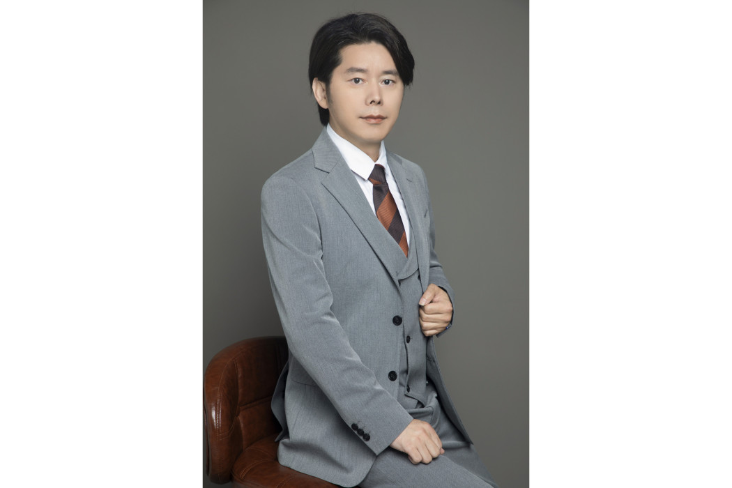 程斌(上海高淨值心理學研究院院長) 程斌(上海高淨值心理學研究院院長)