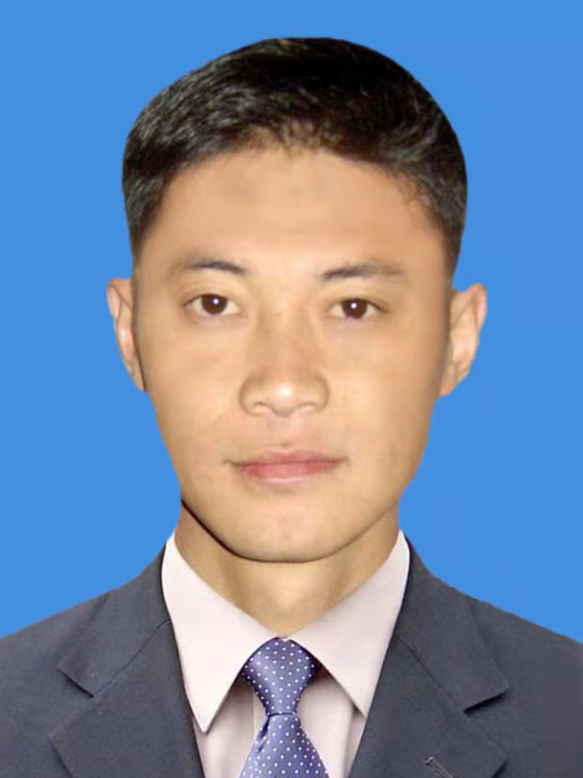 楊琳(四川省阿壩藏族羌族自治州小金縣政府副縣長) 楊琳(四川省阿壩藏族羌族自治州小金縣政府副縣長)