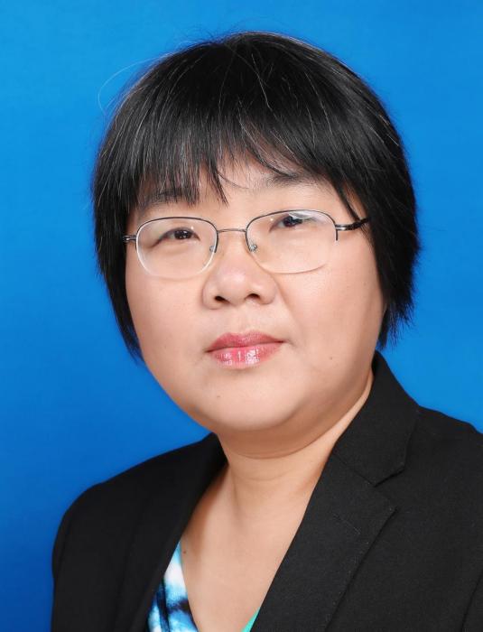 胡薛英 胡薛英
