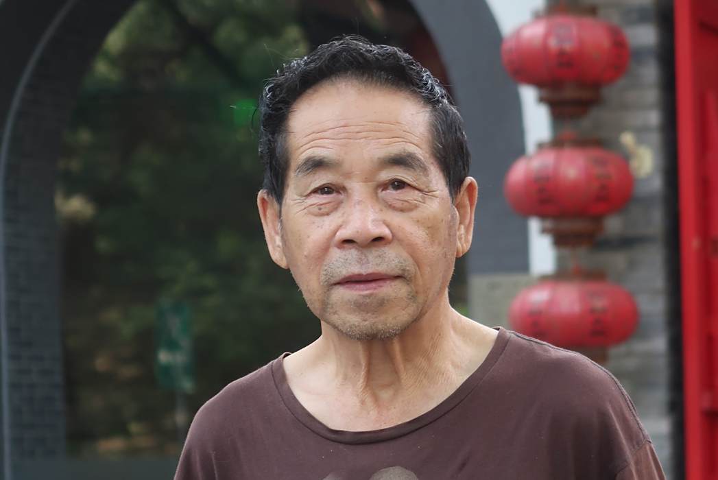尹星(中國美術家協會會員) 尹星(中國美術家協會會員)