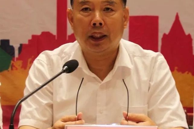 李春生(鄆城縣政府黨組成員) 李春生(鄆城縣政府黨組成員)