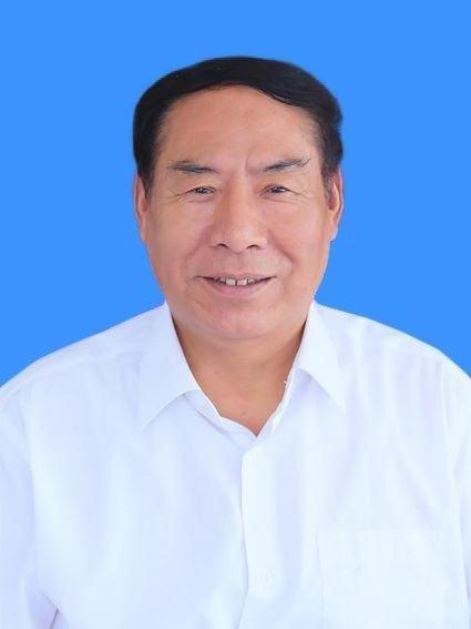 郭自安(漯河市臨潁縣杜曲鎮龍堂村黨支部書記) 郭自安(漯河市臨潁縣杜曲鎮龍堂村黨支部書記)