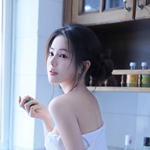 夏婧苒
