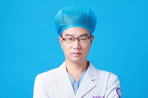 姜印(盛蓮醫療醫生) 姜印(盛蓮醫療醫生)