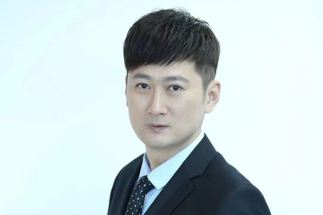 曹軍(演員、導演、製片人) 曹軍(演員、導演、製片人)