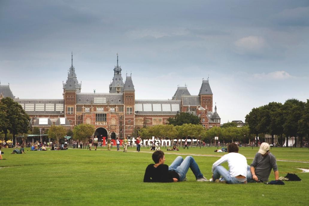 自由大學 自由大學