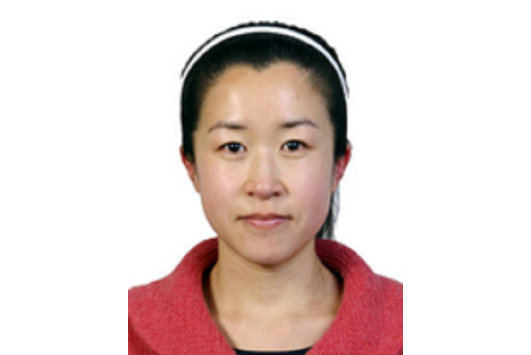 陳宇彤(中學生數學雜誌社辦公室主任兼編輯) 陳宇彤(中學生數學雜誌社辦公室主任兼編輯)