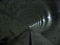 建築中的落馬洲支線鐵路隧道
