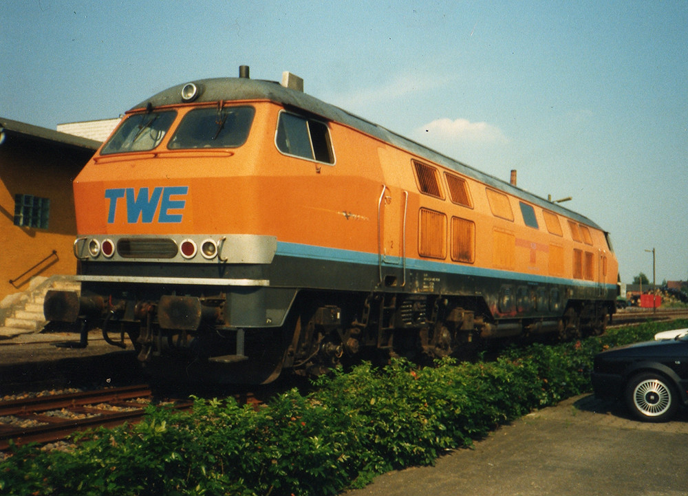 NY5的原型車——德國聯邦鐵路V320型柴油機車