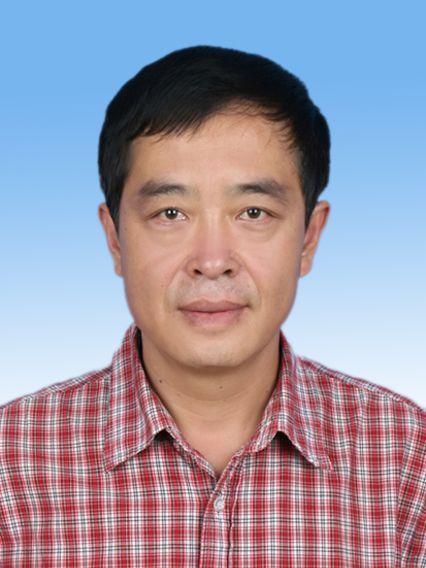 張鳳林(烏海市商務局原四級調研員) 張鳳林(烏海市商務局原四級調研員)