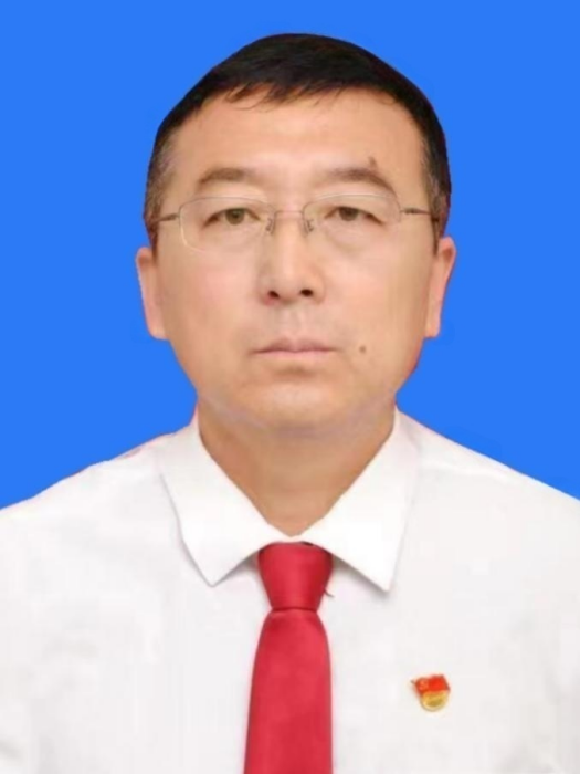 李赫(內蒙古自治區烏蘭察布市四子王旗發展和改革委員會副主任、新能源局局長) 李赫(內蒙古自治區烏蘭察布市四子王旗發展和改革委員會副主任、新能源局局長)