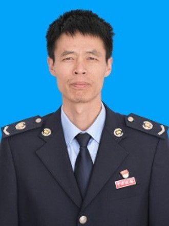 李冬(國家稅務總局雲南省紅河哈尼族彝族自治州開遠市稅務局黨委委員、紀檢組組長) 李冬(國家稅務總局雲南省紅河哈尼族彝族自治州開遠市稅務局黨委委員、紀檢組組長)
