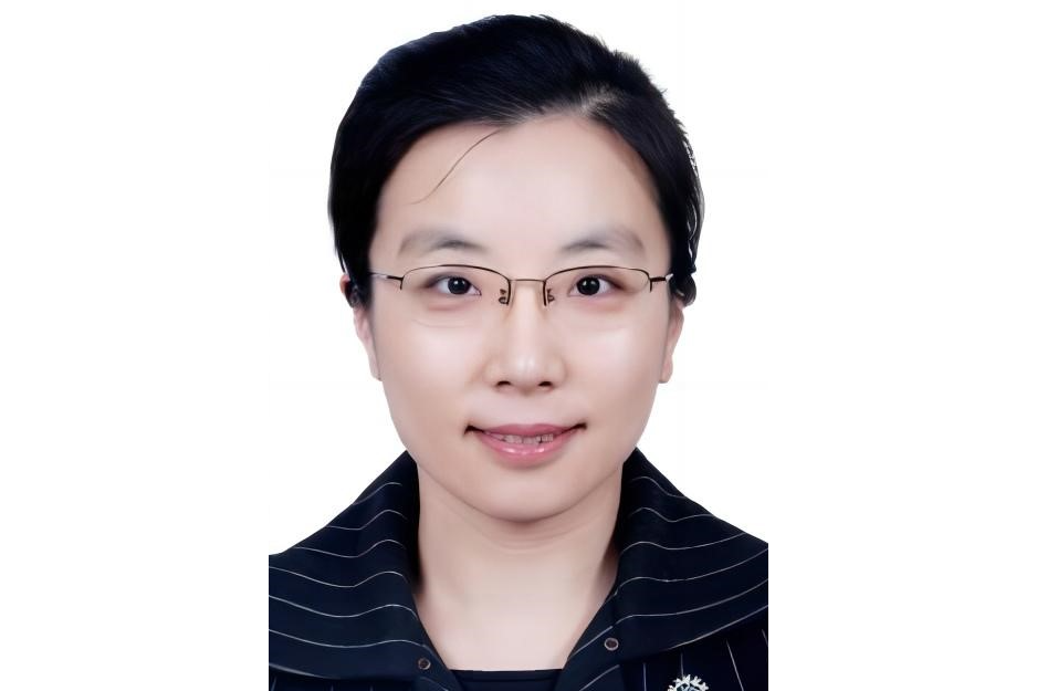 沈穎(山東藝術學院藝術研究院院長) 沈穎(山東藝術學院藝術研究院院長)