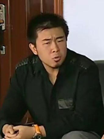 王卓(青年男演員) 王卓(青年男演員)