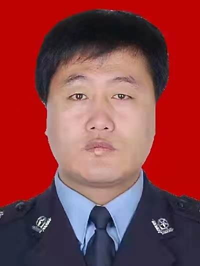 梁立志(吉林省長春市榆樹市公安局黨委委員、指揮長) 梁立志(吉林省長春市榆樹市公安局黨委委員、指揮長)