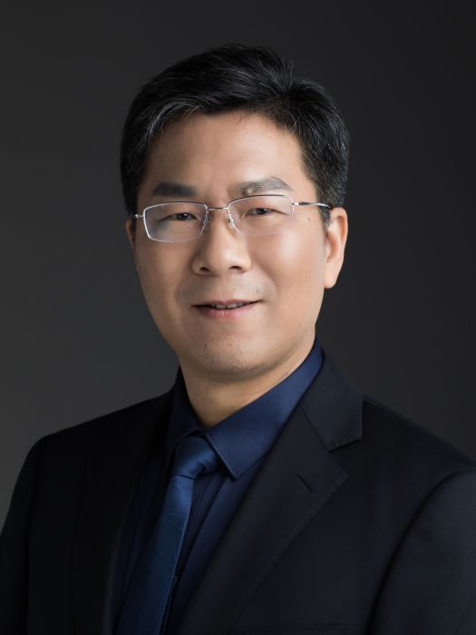 王雲鵬(百度集團副總裁、智慧型駕駛事業群組總裁) 王雲鵬(百度集團副總裁、智慧型駕駛事業群組總裁)