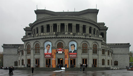葉里溫歌劇院