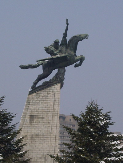 千里馬銅像