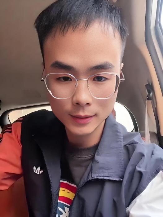 小楊吖 小楊吖