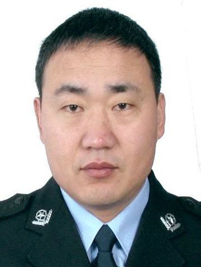 李清海(河南省鄭州市公安局新鄭市公安局黨委副書記、政委) 李清海(河南省鄭州市公安局新鄭市公安局黨委副書記、政委)
