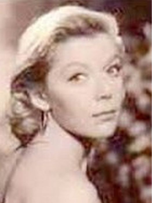 布倫達·布魯斯(Brenda Bruce) 布倫達·布魯斯(Brenda Bruce)