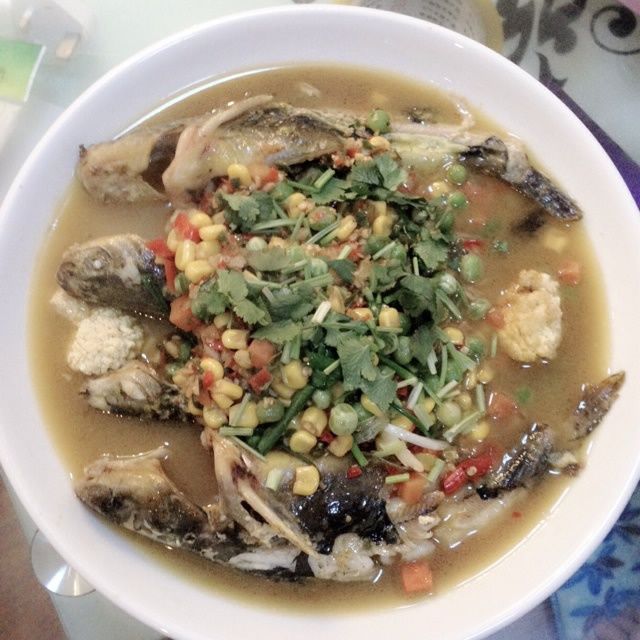 秘制黃辣丁 秘制黃辣丁