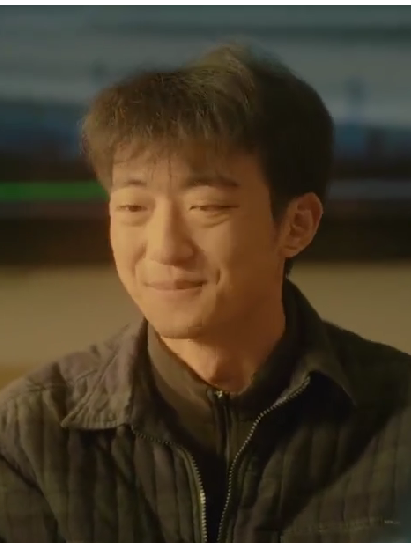 宮耀輝