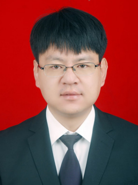 李濮羽 李濮羽