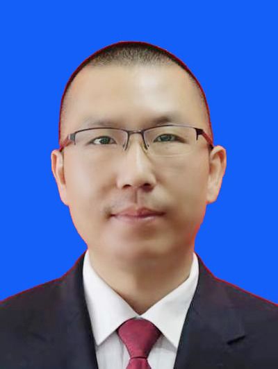 肖俊(四川省甘孜藏族自治州雅江縣紀委副書記、監委副主任) 肖俊(四川省甘孜藏族自治州雅江縣紀委副書記、監委副主任)