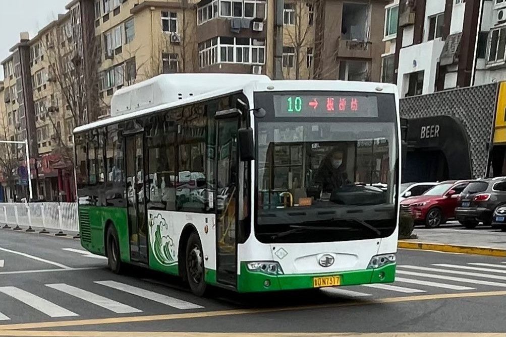青島公交10路 青島公交10路