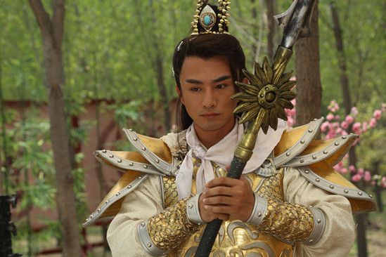 武三思(電視劇《隋唐英雄之薛剛反唐》中的角色) 武三思(電視劇《隋唐英雄之薛剛反唐》中的角色)