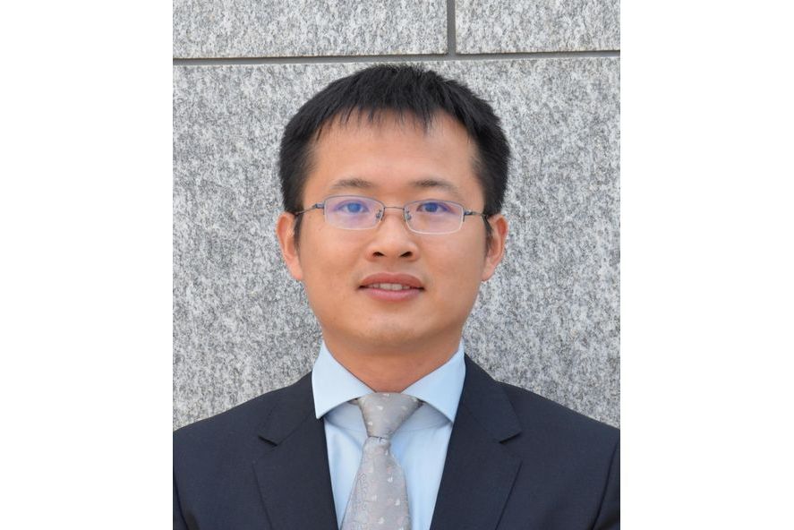 金印(中國人民大學法學院副教授)