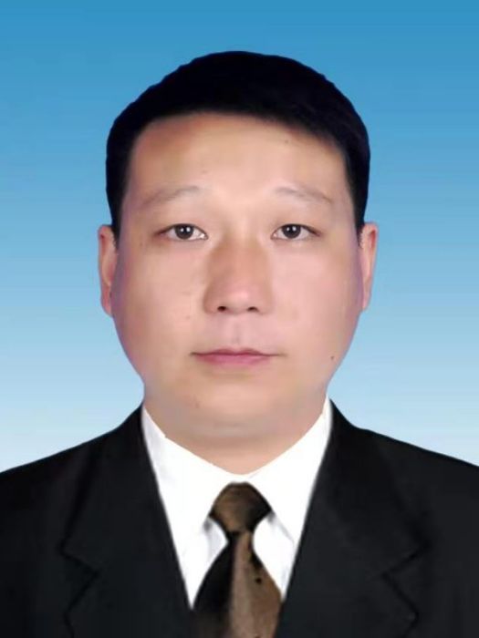 金孟雄(貴州省興仁市東湖街道黨工委書記) 金孟雄(貴州省興仁市東湖街道黨工委書記)