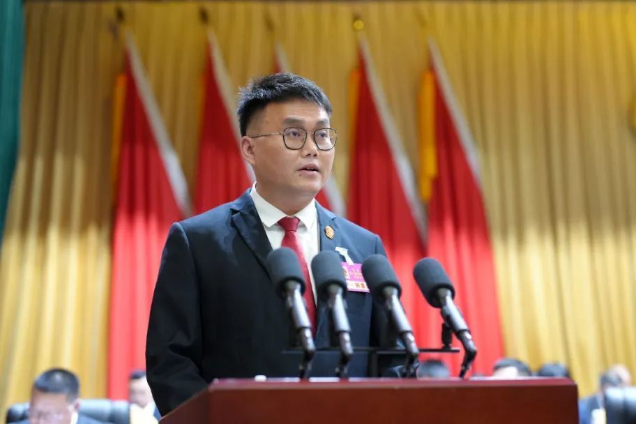 曾浩恆 曾浩恆