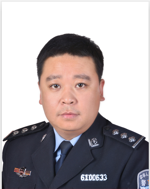馮東(延安市司法局黨組成員、副局長) 馮東(延安市司法局黨組成員、副局長)