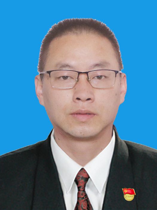 許強(貴州省都勻市人民政府黨組成員、機關黨組書記、辦公室主任、四級調研員) 許強(貴州省都勻市人民政府黨組成員、機關黨組書記、辦公室主任、四級調研員)