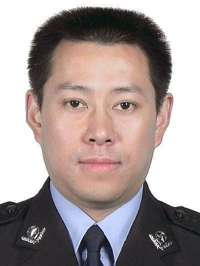 趙明(四川省南充市公安局黨委委員、副局長) 趙明(四川省南充市公安局黨委委員、副局長)