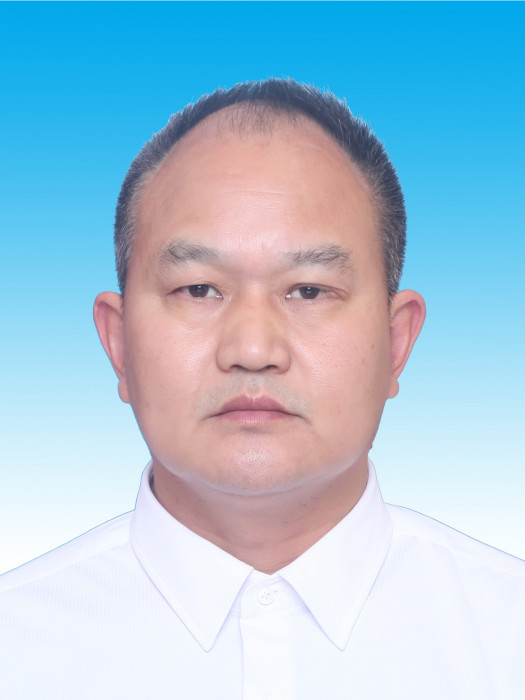 鄒建軍(湖北省荊州市公安縣司法局黨組成員、副局長) 鄒建軍(湖北省荊州市公安縣司法局黨組成員、副局長)