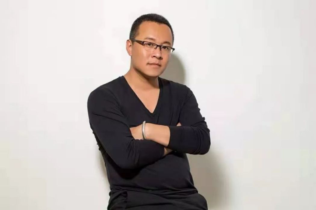 鄂偉亮 鄂偉亮