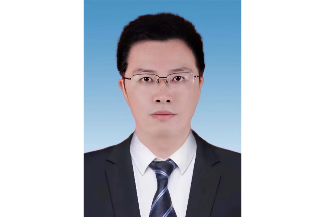 劉江(貴州省六盤水市政府黨組成員、副市長) 劉江(貴州省六盤水市政府黨組成員、副市長)